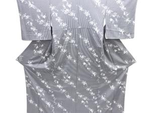 縞に桜模様小紋着物